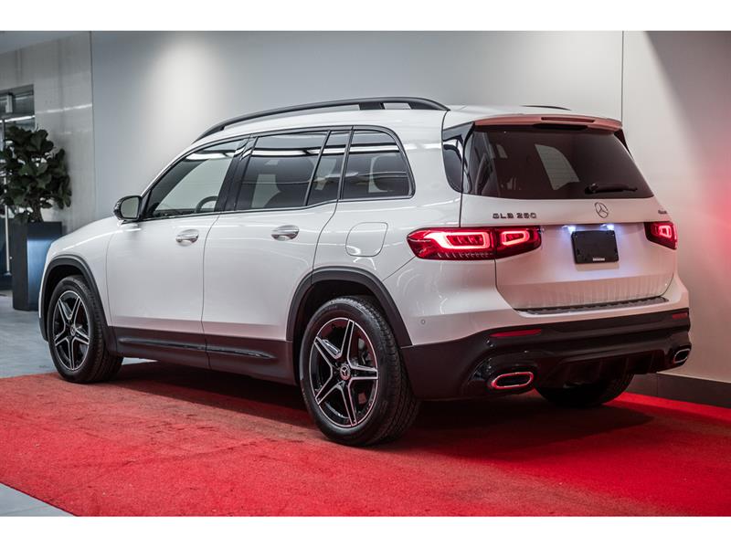 mercedes-benz GLB250 2023 - 6