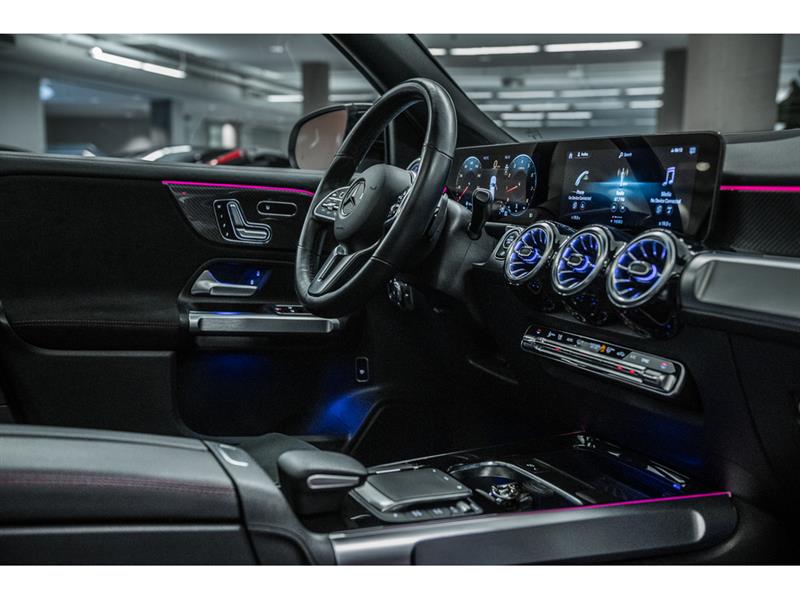 mercedes-benz GLB250 2023 - 29