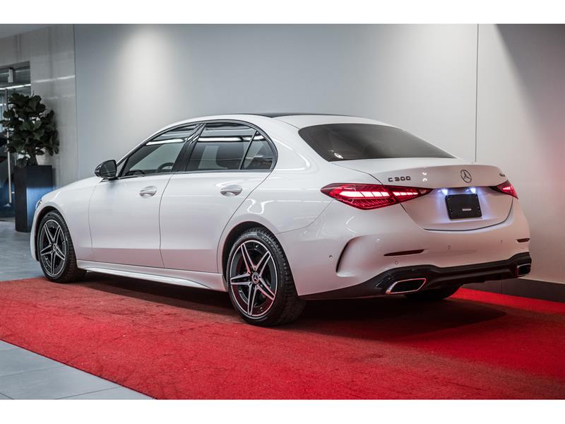 mercedes-benz C300 2024 - 6