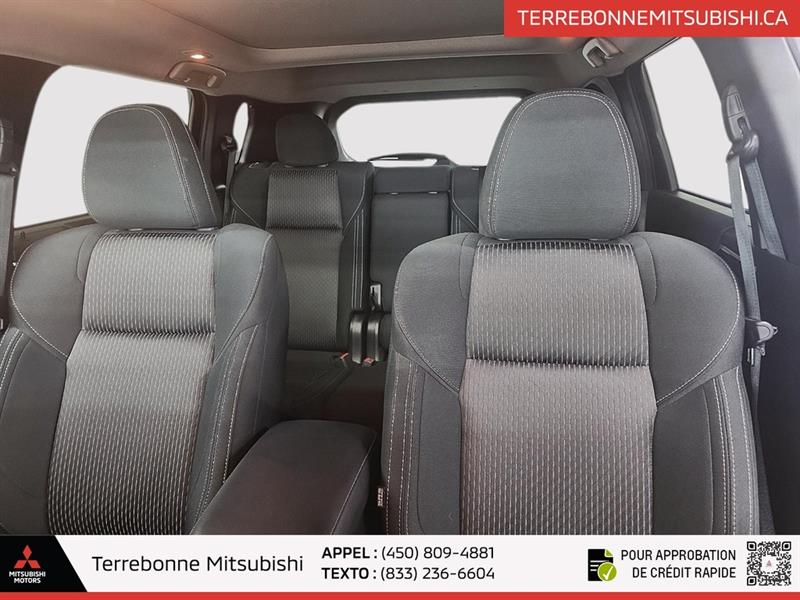 mitsubishi Outlander 2023 - 13