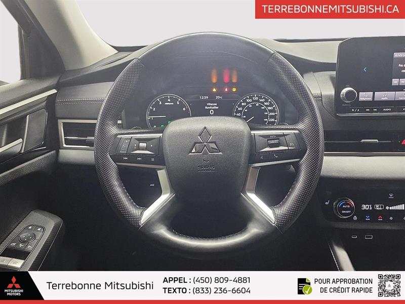 mitsubishi Outlander 2023 - 16
