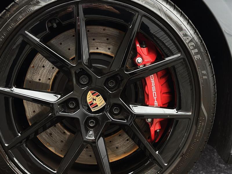 porsche 911 2025 - 15