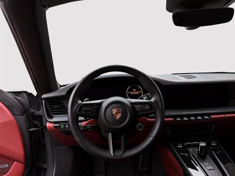 porsche 911 2025 - 18