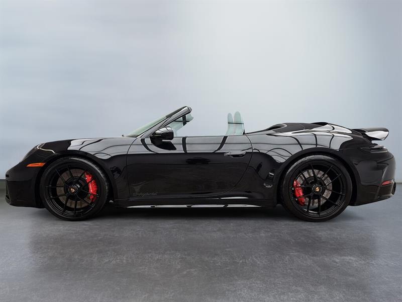 porsche 911 2025 - 2