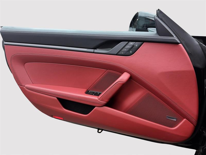 porsche 911 2025 - 31