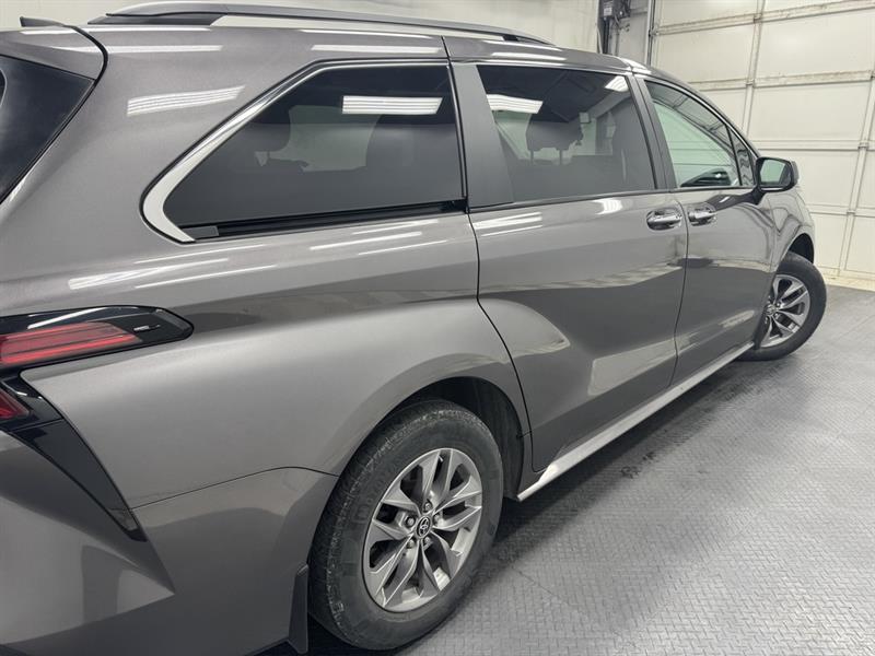 toyota Sienna 2022 - 11