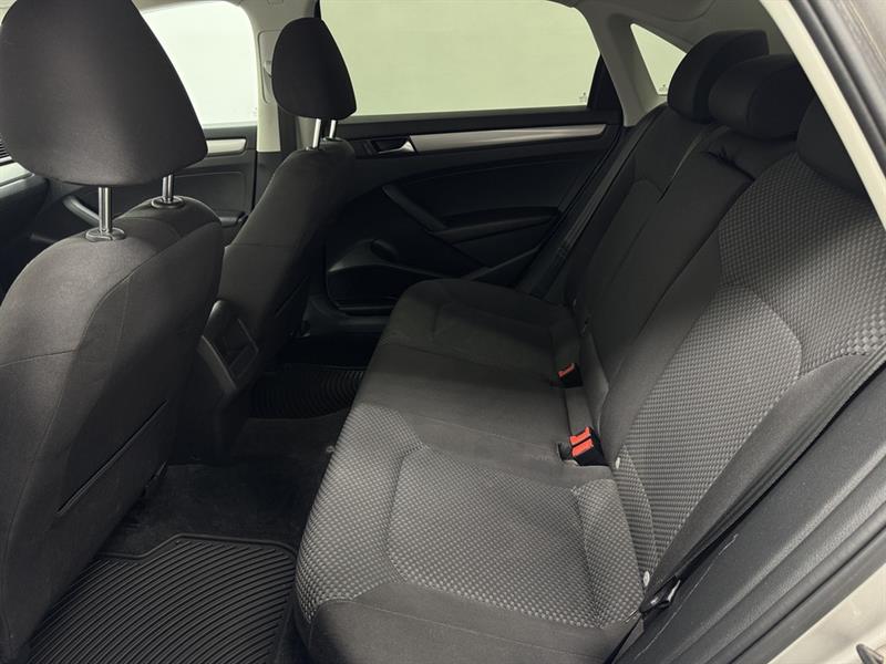 volkswagen Passat 2012 - 26