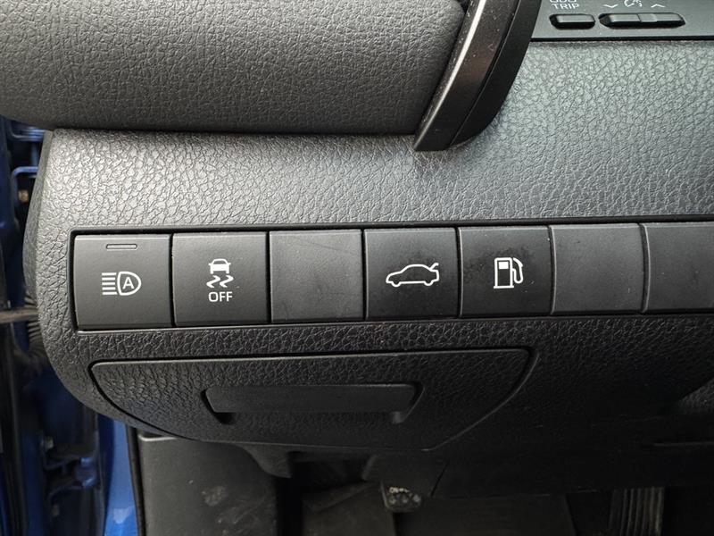 toyota Camry 2018 - 19