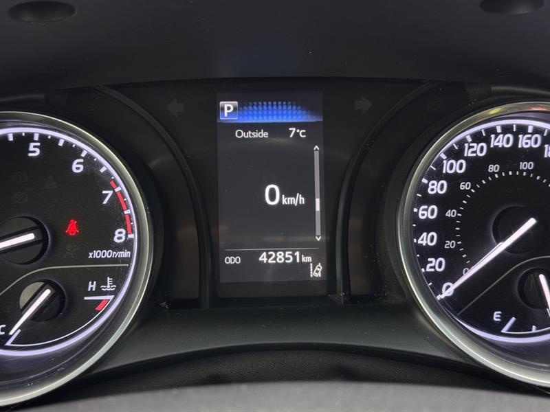 toyota Camry 2018 - 23