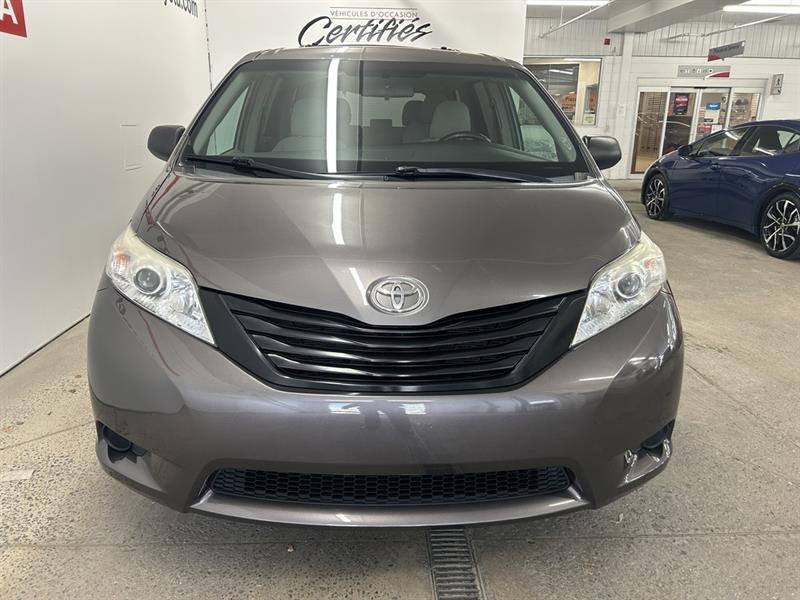 toyota Sienna 2015 - 6