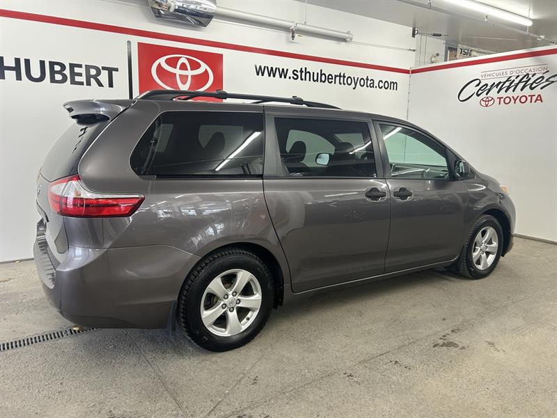 toyota Sienna 2015 - 11