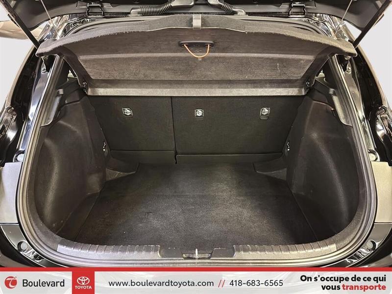 toyota Corolla 2023 - 18