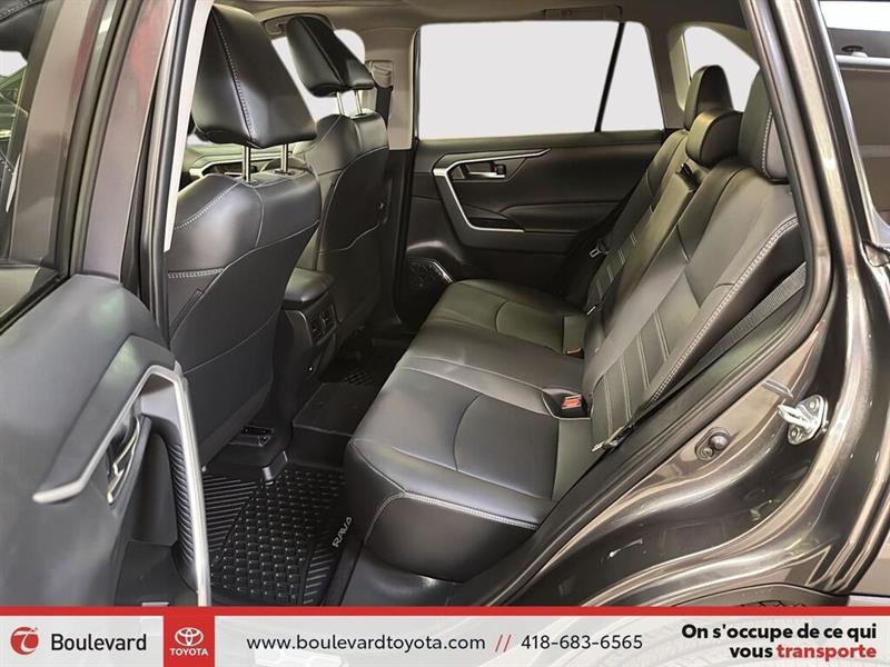 toyota RAV4 2021 - 19