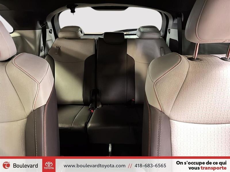 toyota Sienna 2024 - 25