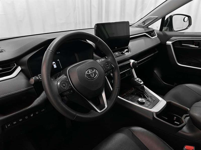 toyota RAV4 2023 - 11