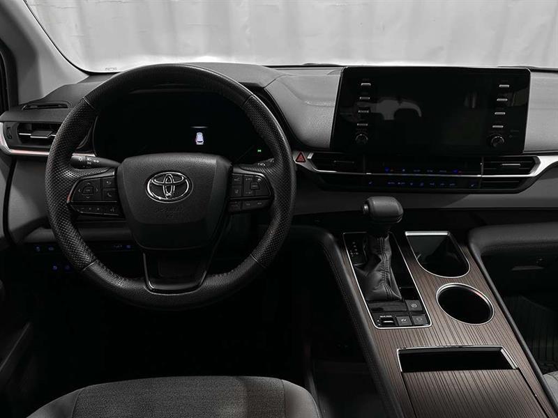 toyota Sienna 2022 - 24