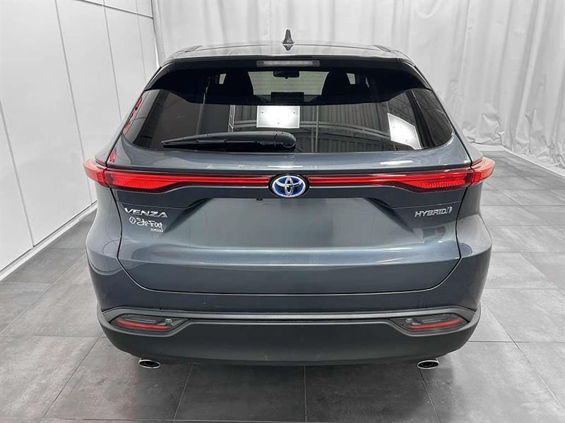 toyota Venza 2022 - 6