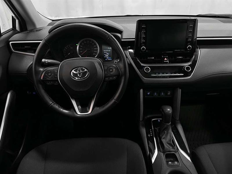 toyota Corolla Cross 2022 - 25