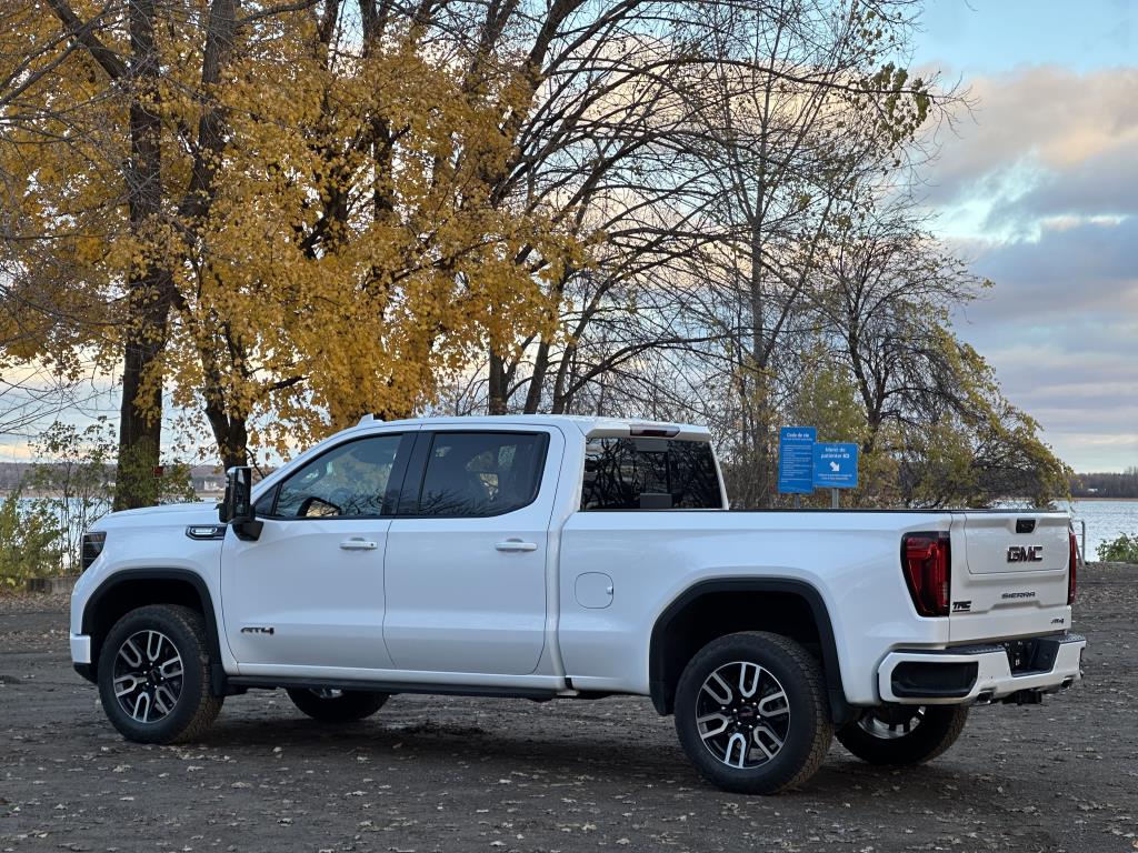 gmc SIERRA 1500 4WD CREW CAB PICKUP 2025 - 6
