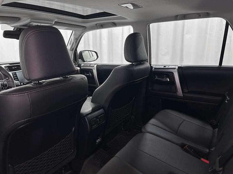 toyota 4Runner 2023 - 25