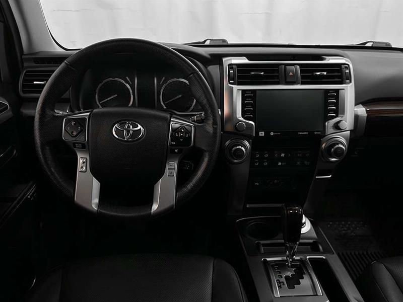 toyota 4Runner 2023 - 26