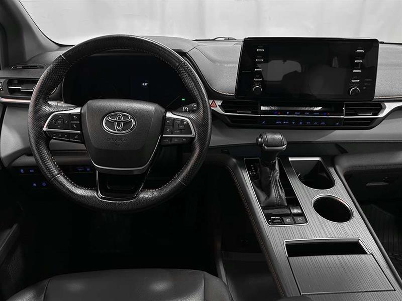 toyota Sienna 2021 - 24