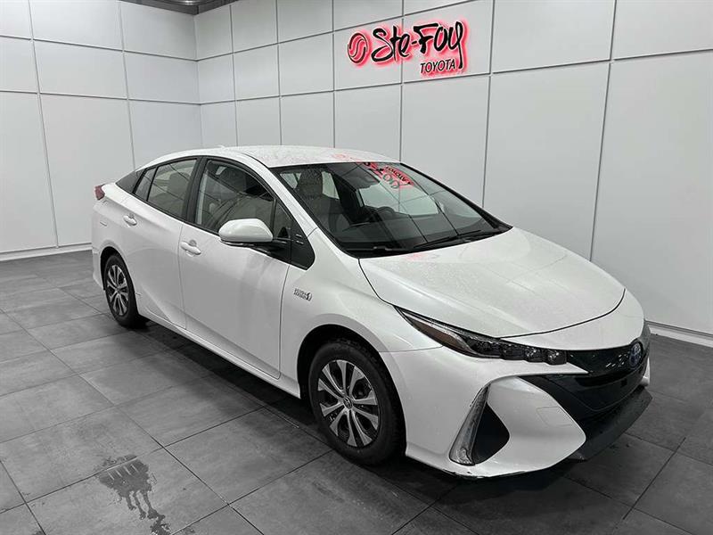 toyota Prius Prime 2021