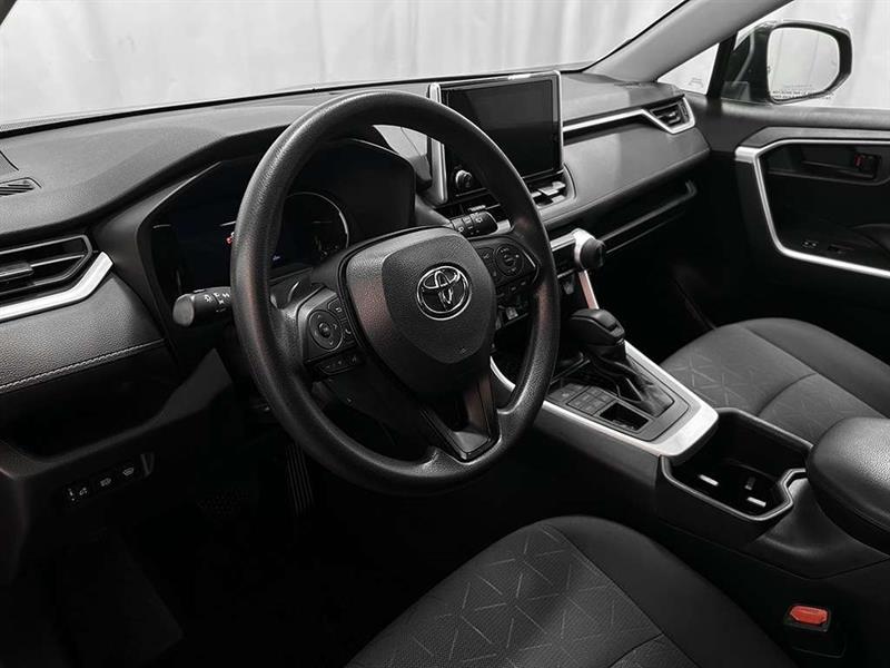 toyota RAV4 2023 - 10