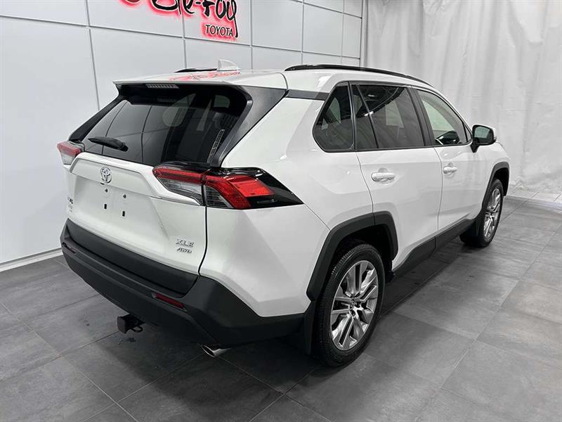 toyota RAV4 2022 - 9