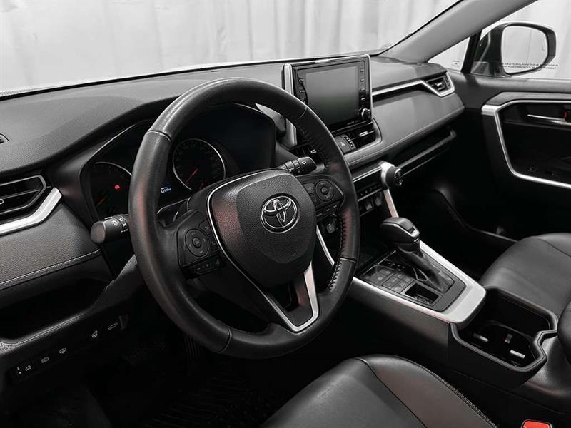 toyota RAV4 2022 - 11