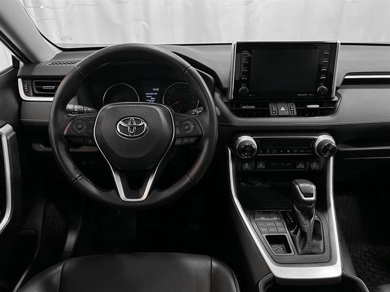 toyota RAV4 2022 - 26