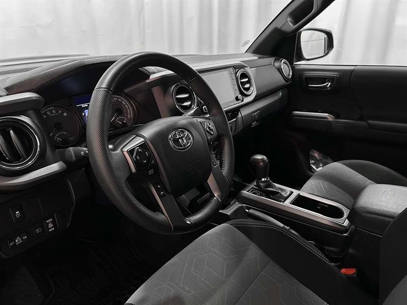 toyota Tacoma 2023 - 10