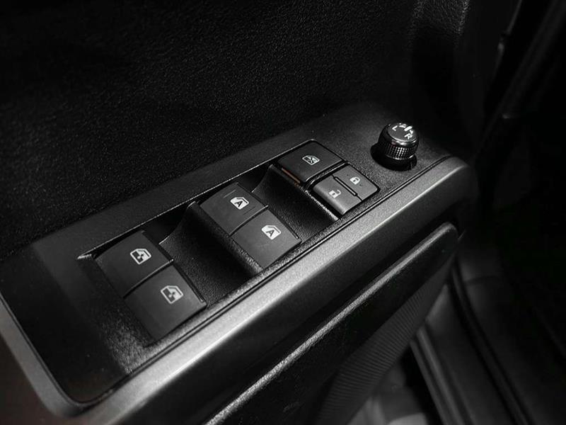 toyota Tacoma 2023 - 11