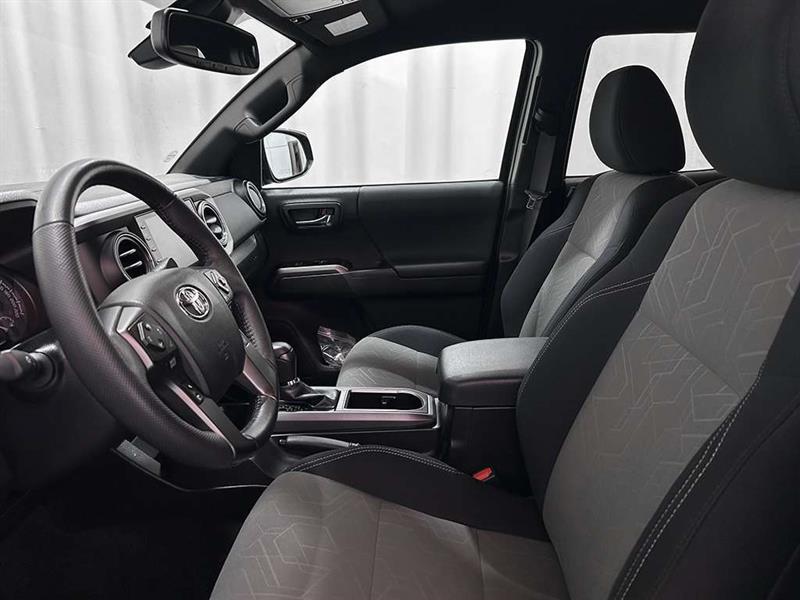 toyota Tacoma 2023 - 21