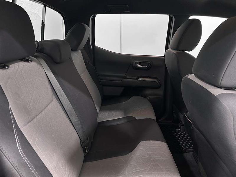 toyota Tacoma 2023 - 25