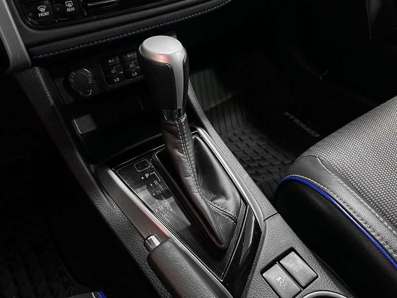 toyota Corolla 2019 - 17