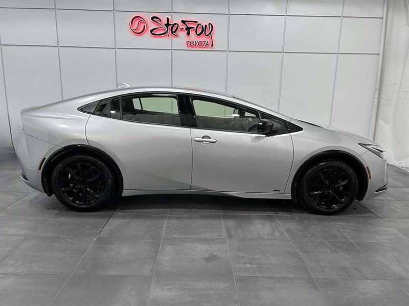 toyota Prius 2024 - 9