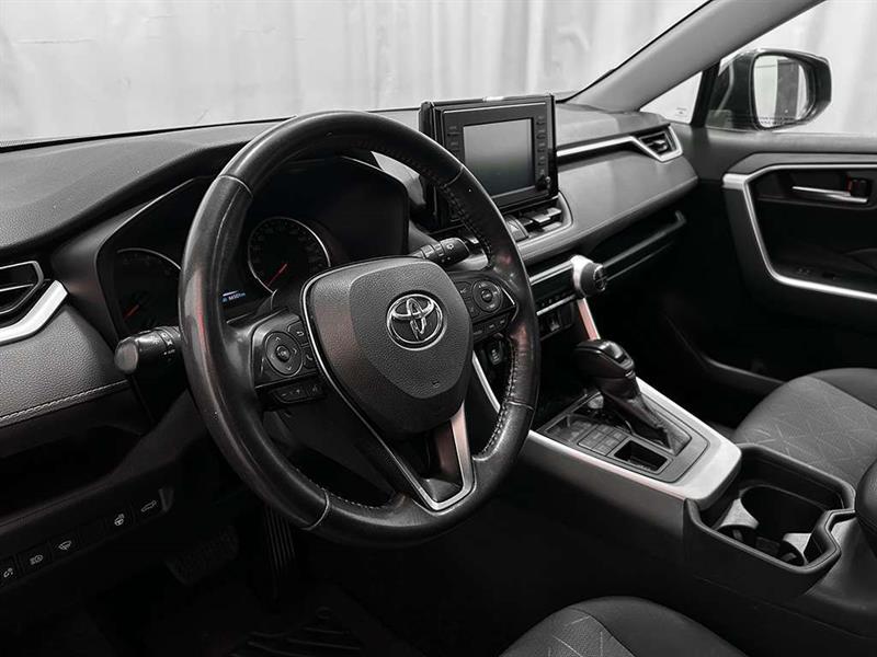 toyota RAV4 2020 - 11