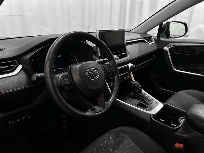 toyota RAV4 2023 - 11