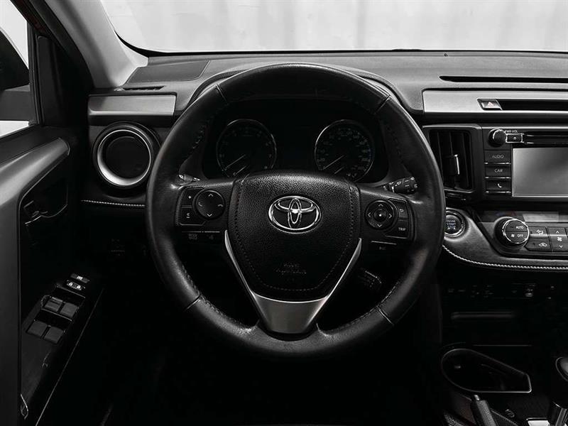 toyota RAV4 2018 - 17