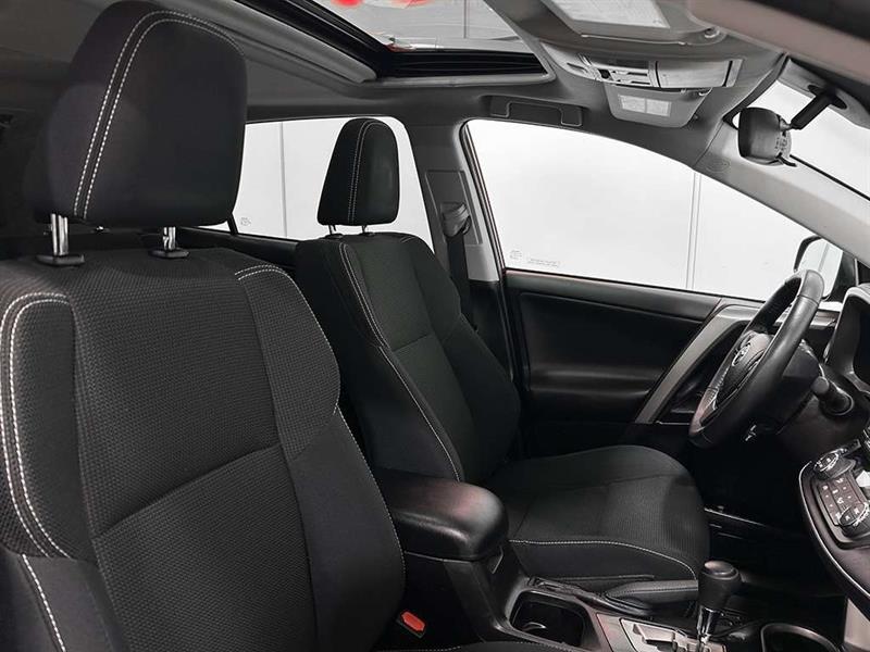 toyota RAV4 2018 - 29