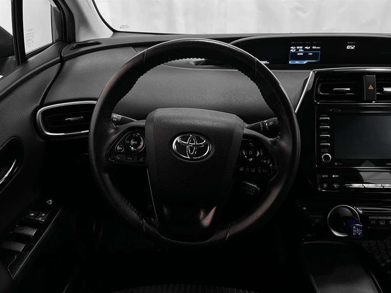 toyota Prius Prime 2022 - 17