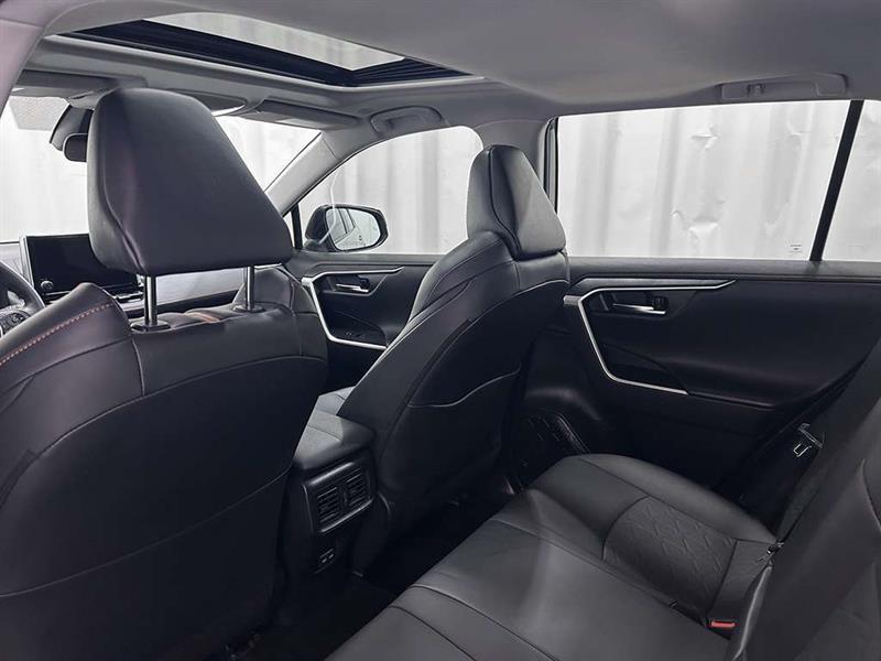 toyota RAV4 2023 - 25