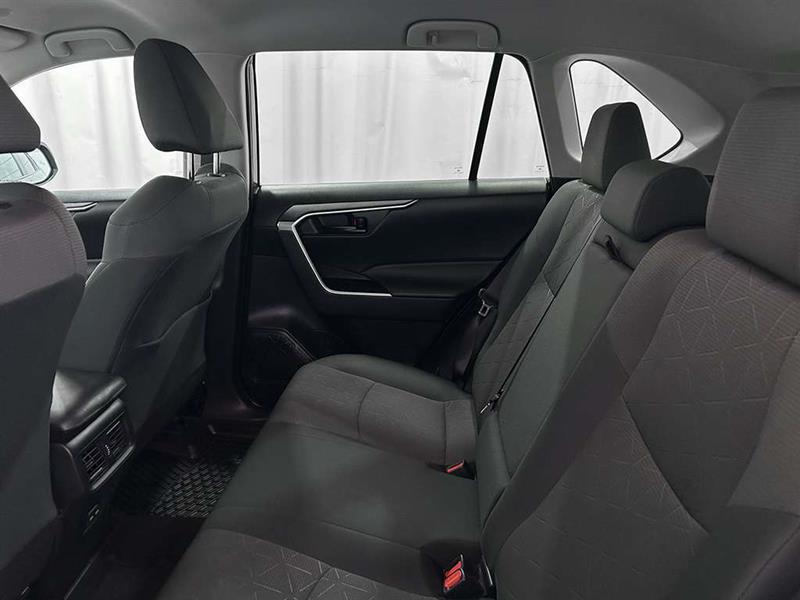 toyota RAV4 2023 - 25