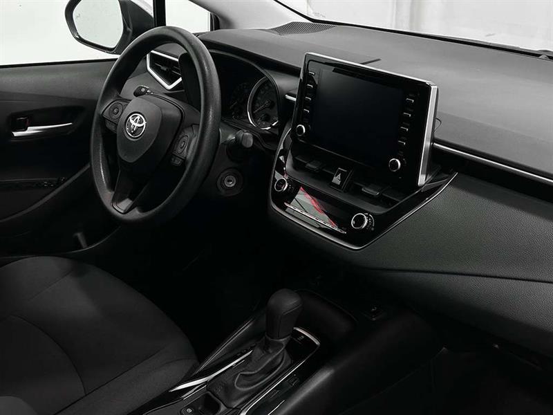 toyota Corolla 2021 - 27