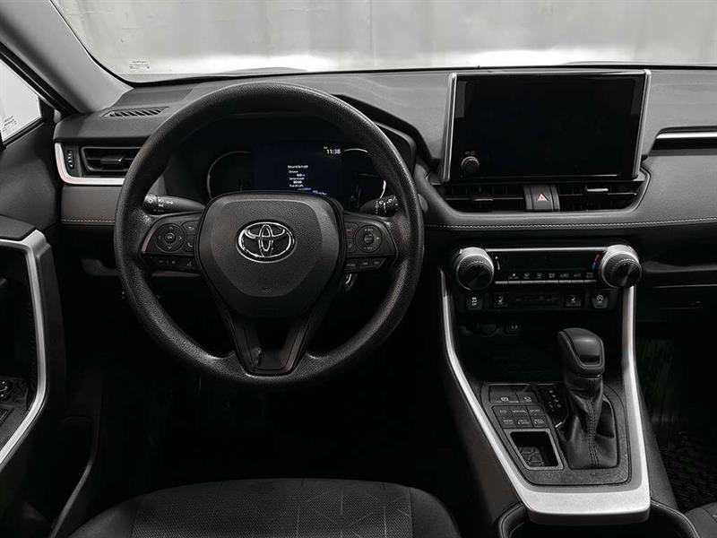 toyota RAV4 2023 - 26