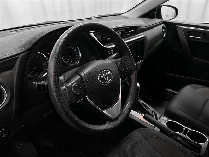 toyota Corolla 2018 - 11