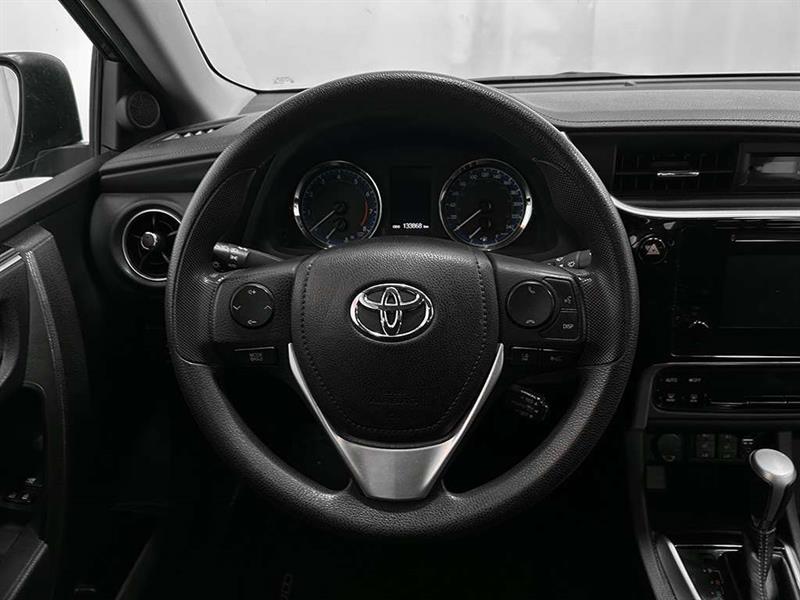 toyota Corolla 2018 - 17