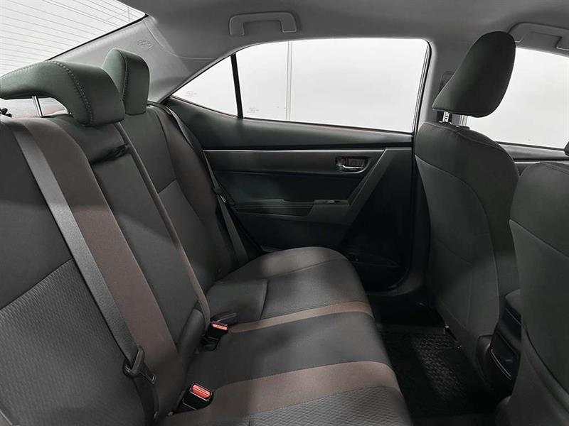 toyota Corolla 2018 - 27