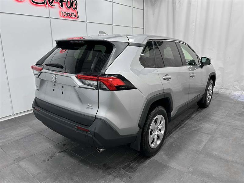 toyota RAV4 2022 - 9